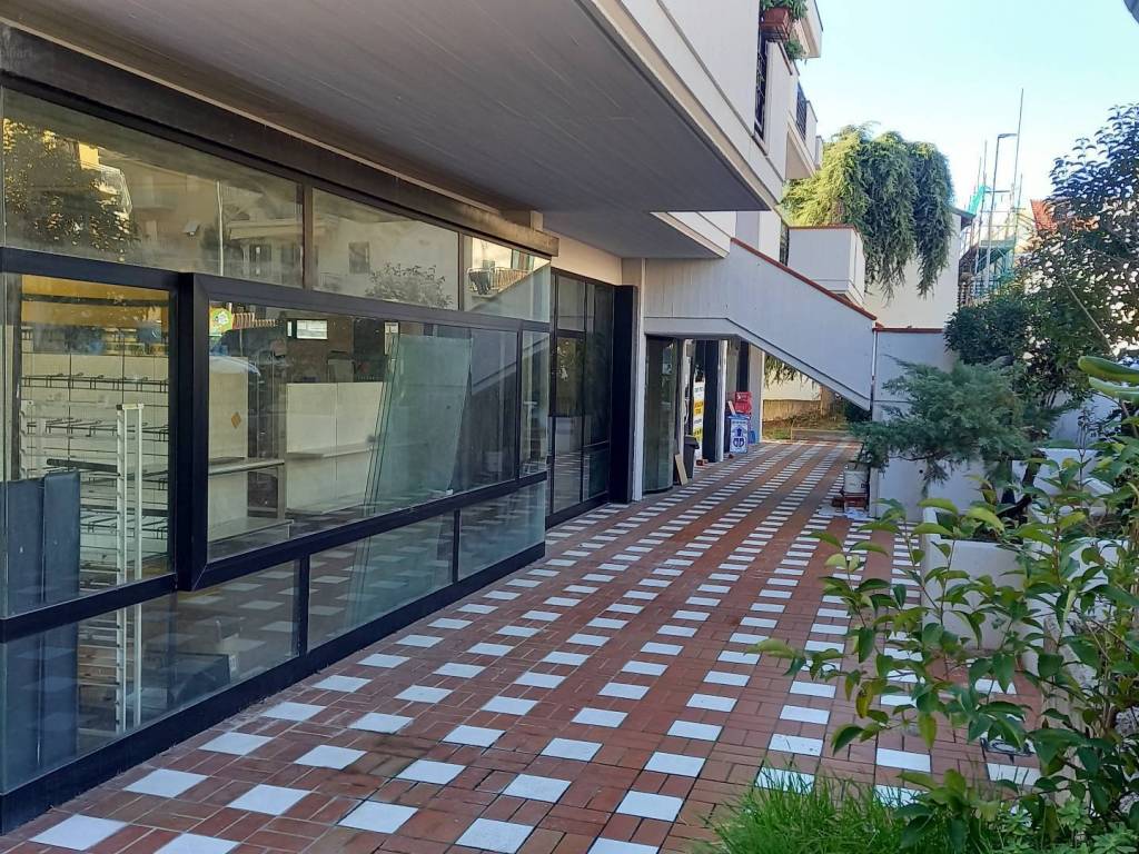 Immobile a Castel di lama in Via C. Battisti, 28 - Foto 3