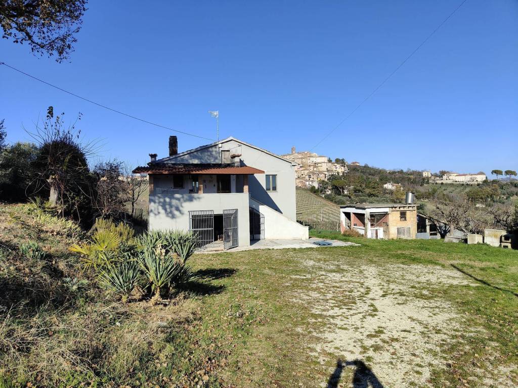 Rustico / casale a Spinetoli in Via Palazzi, 35 - Foto 2