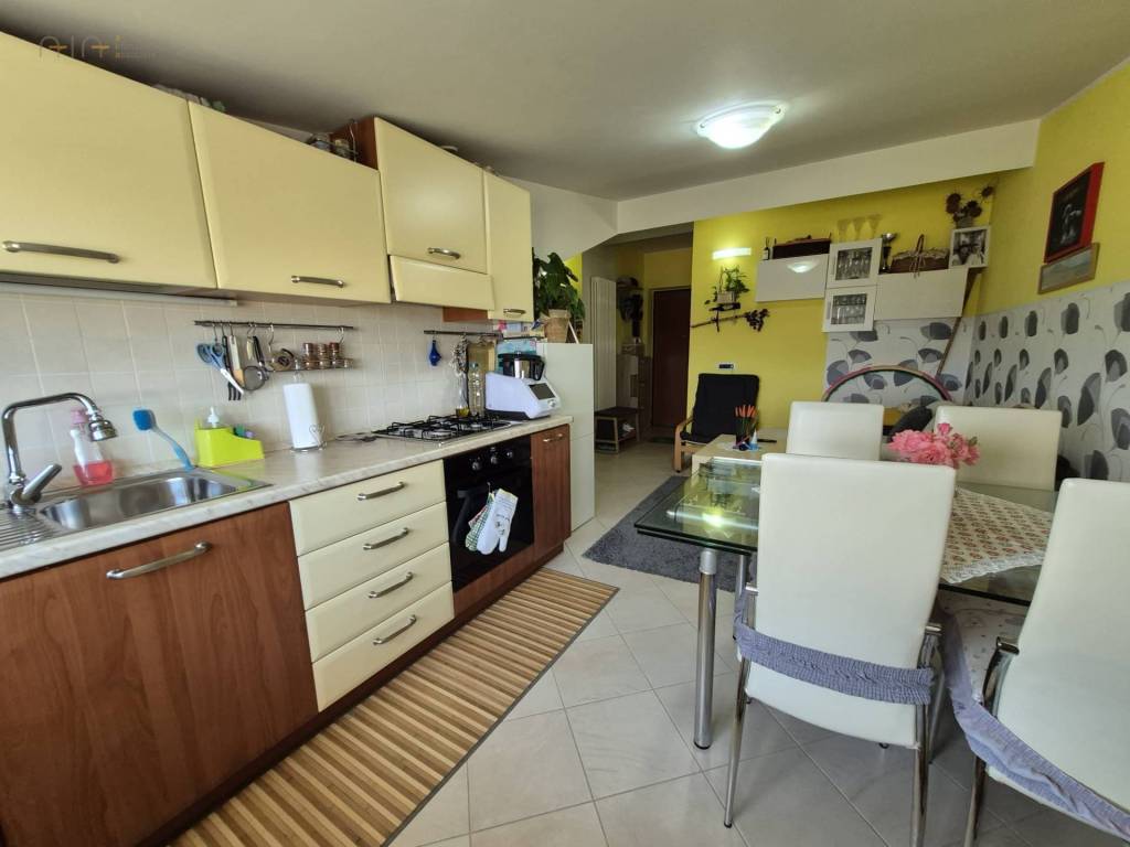 Appartamento a Sant'egidio alla vibrata in Via Vibrata, 32 - Foto 4