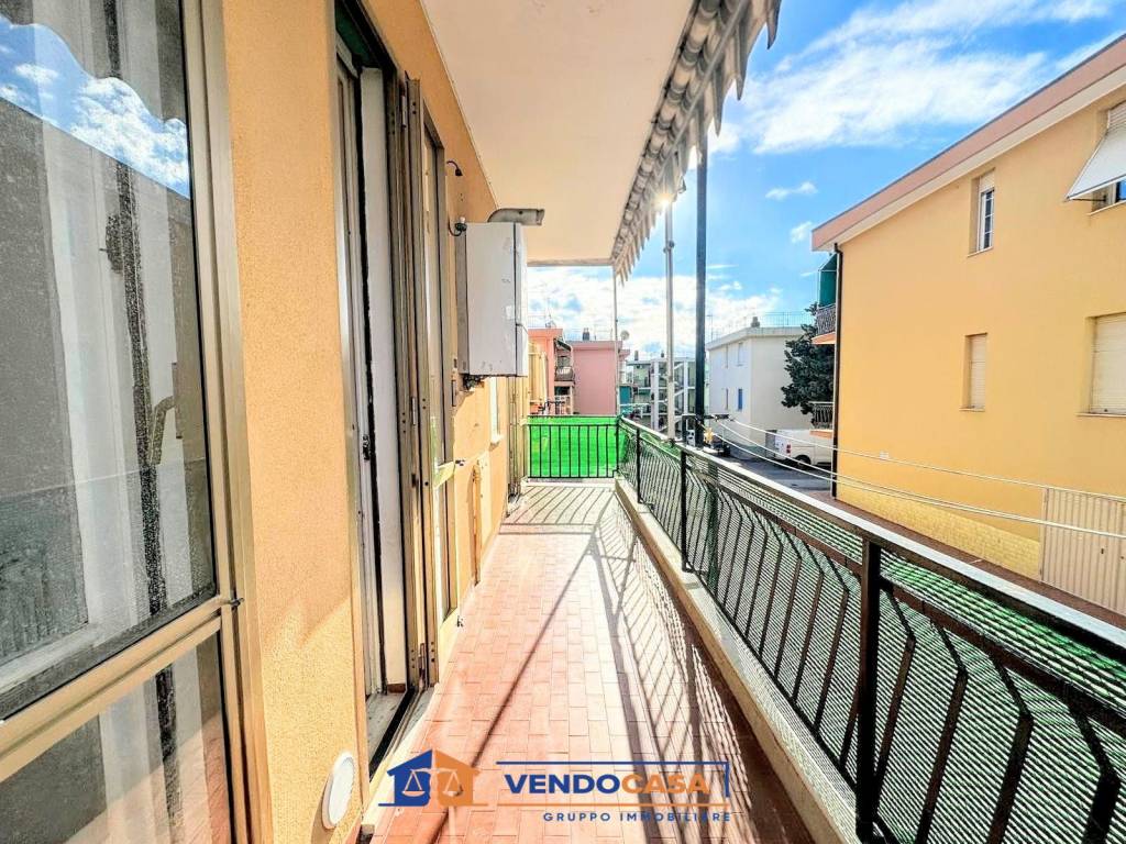 Appartamento a Loano in Via Isonzo - Foto 3