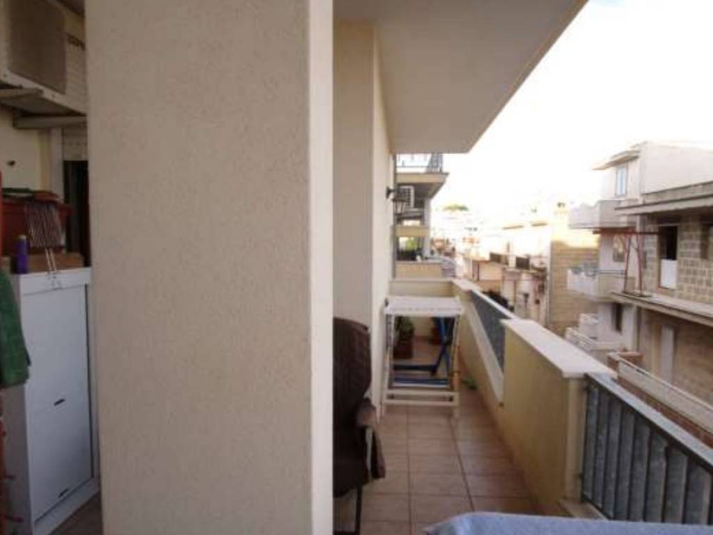 Appartamento a Carovigno in Via Dante Alighieri, 52 - Foto 2