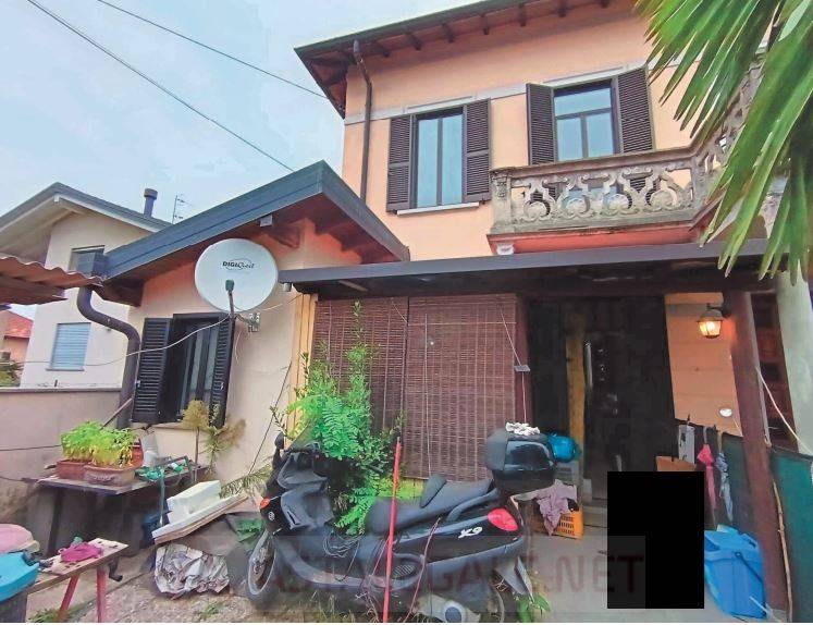 Casa indipendente a Sesto calende in Via Piave - Foto 3