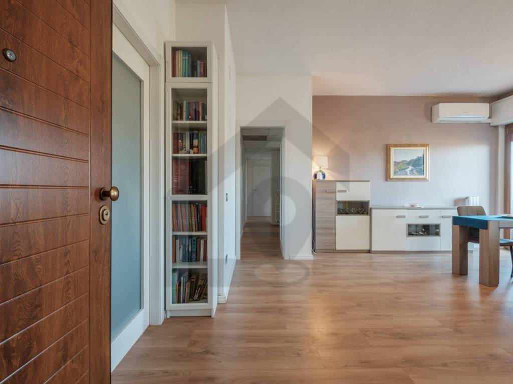 Appartamento a Cagliari in Via Vittore Carpaccio, 10 - Foto 2