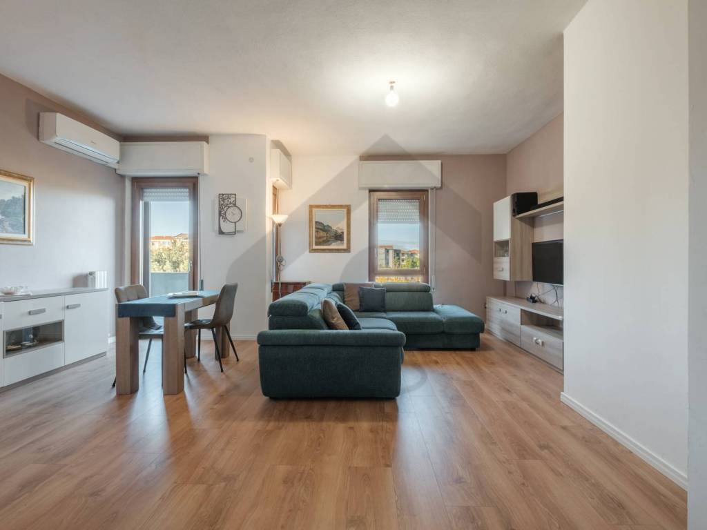 Appartamento a Cagliari in Via Vittore Carpaccio, 10 - Foto 3