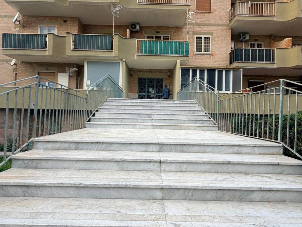 Appartamento a Castel volturno in Viale degli Ulivi, 31 - Foto 3