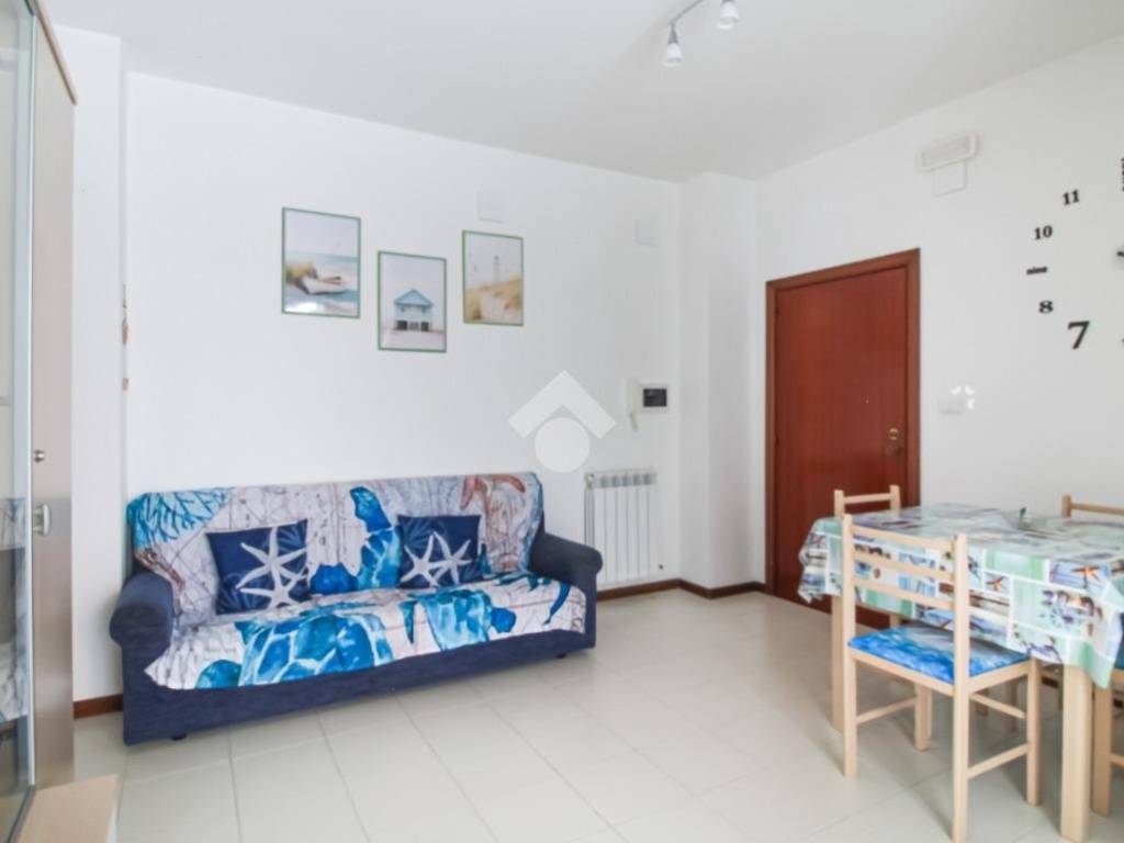 Appartamento a Martinsicuro in Via Ludovico Ariosto, 24 - Foto 4