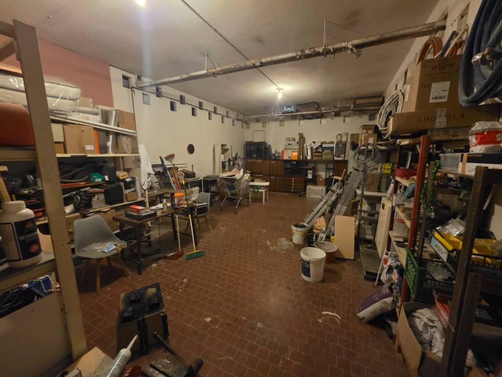 Immobile a Bologna in Via del Lavoro, 21 - Foto 2