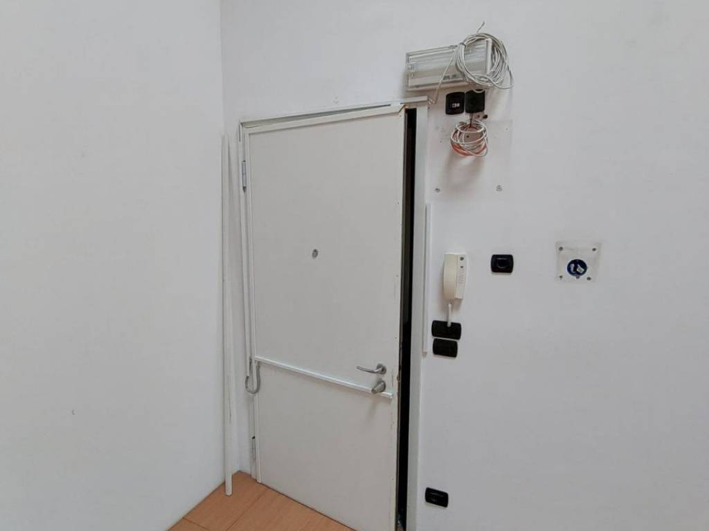 Immobile a Bolzano in Via Enrico Fermi - Enrico-Fermi-Straße - Foto 4