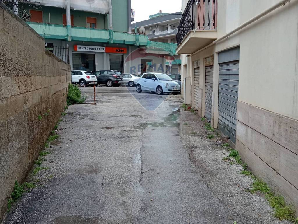 Box / garage a Siracusa in viale Teracati, 132 - Foto 2