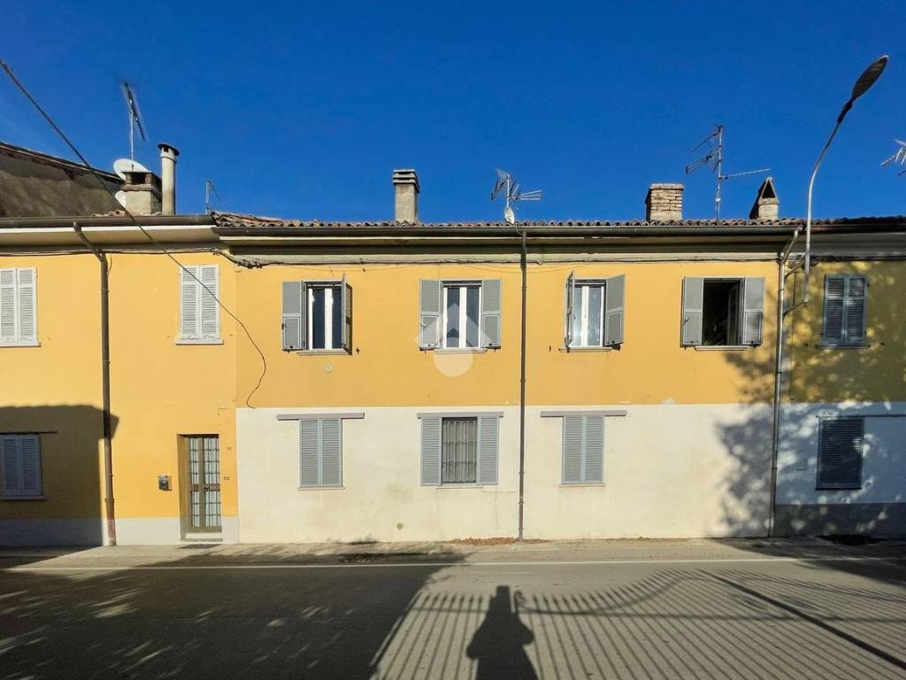 Appartamento a Voghera in Via San Colombano, 1 - Foto 2