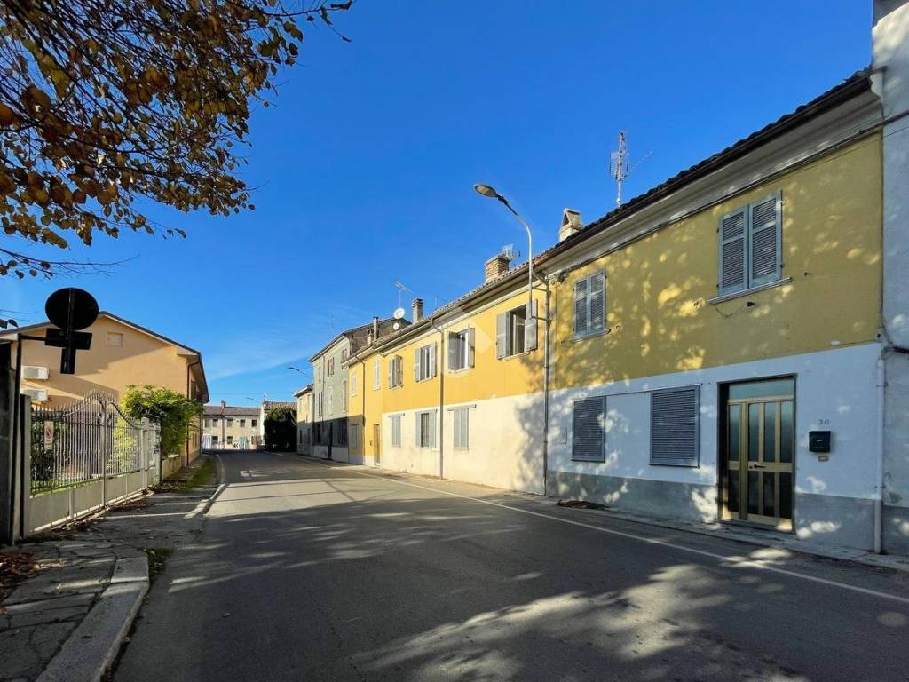 Appartamento a Voghera in Via San Colombano, 1 - Foto 3