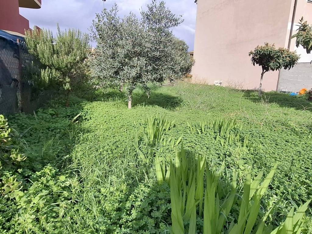 Terreno a Elmas in Via del Pino Solitario - Foto 4