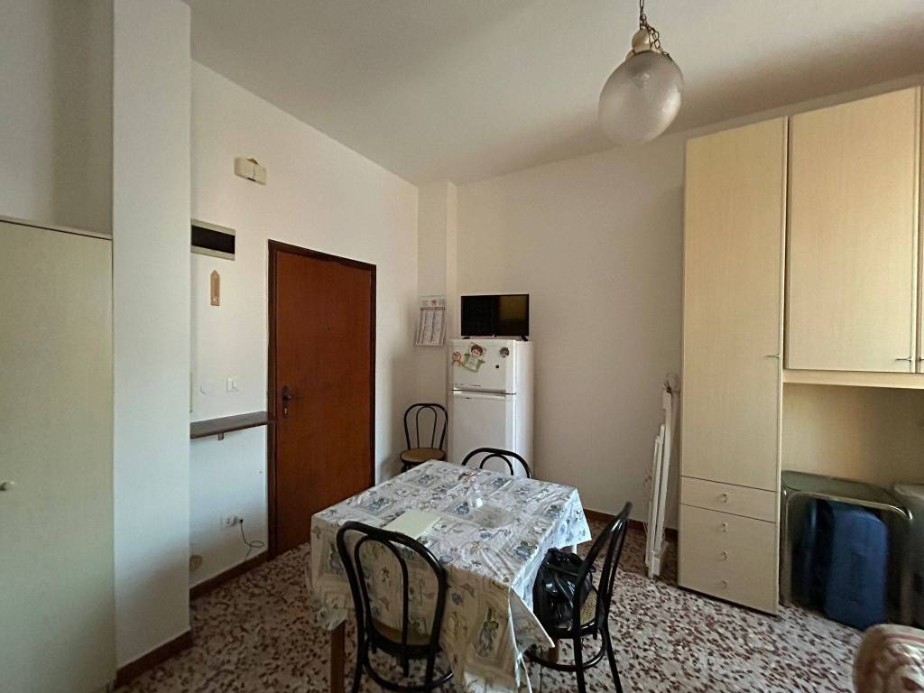Appartamento a Modena in Via G. Degli Esposti - Foto 2