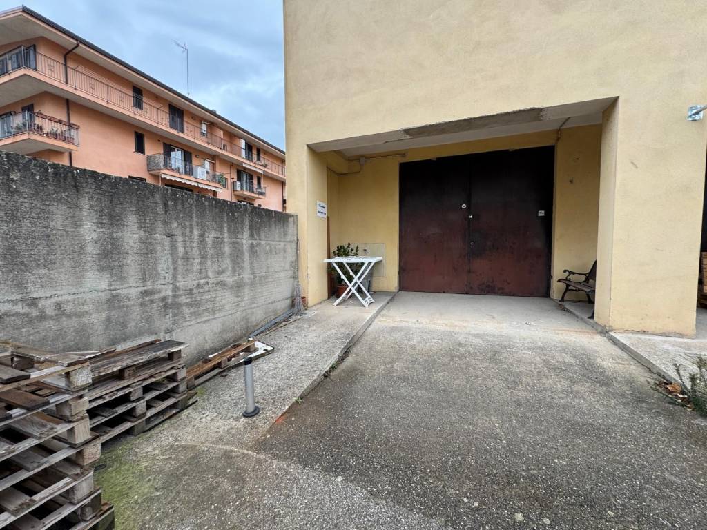 Immobile a Lamezia terme in Via Gabriele Cianflone, 5 - Foto 2