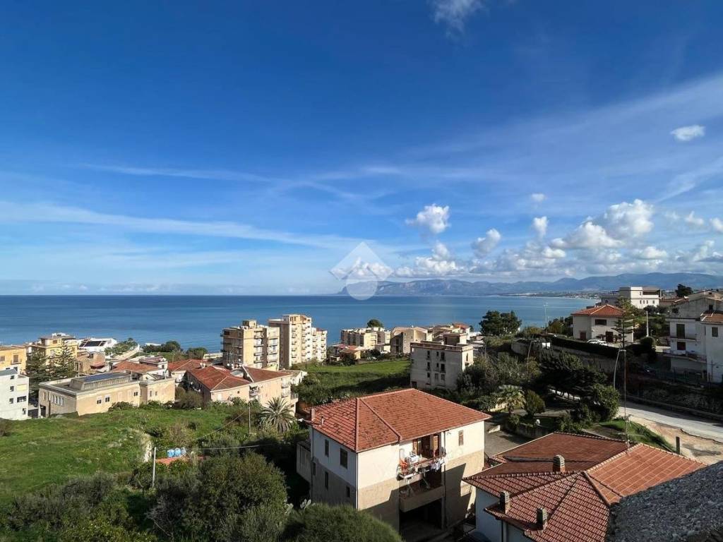 Casa indipendente a Castellammare del golfo in Via Bellisario, 2 - Foto 2