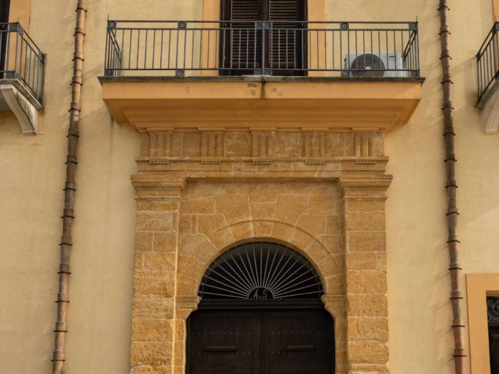 Palazzo / stabile a Santa margherita di belice in Piazza Giacomo Matteotti - Foto 3