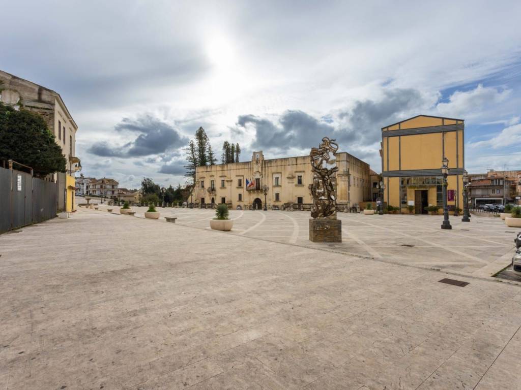 Palazzo / stabile a Santa margherita di belice in Piazza Giacomo Matteotti - Foto 5