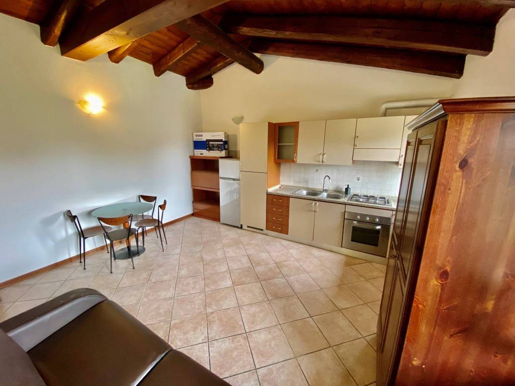Appartamento a Corno di rosazzo in Via Ciampanutis - Foto 2
