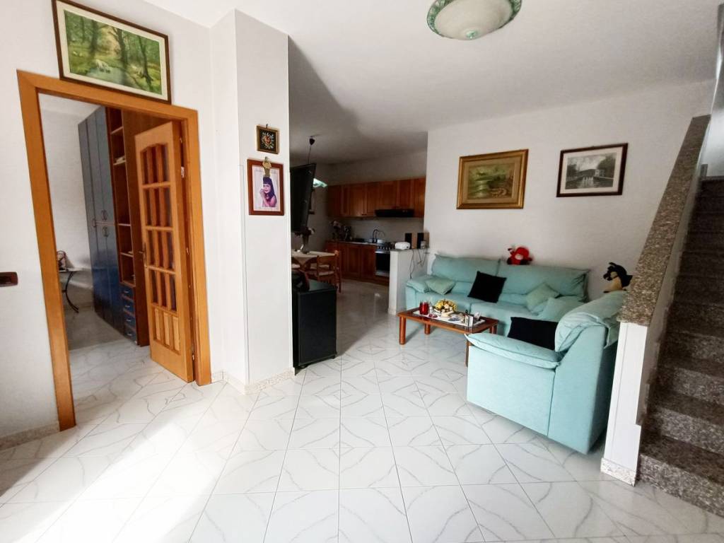 Villa a Castel volturno in Via Modica - Foto 3