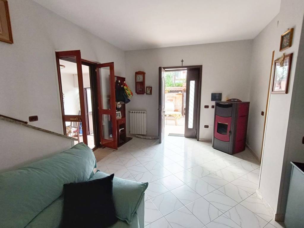 Villa a Castel volturno in Via Modica - Foto 4