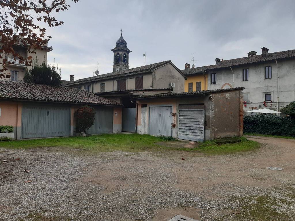 Box / garage a Bascapè in Via M. Sacchelli, 37 - Foto 2