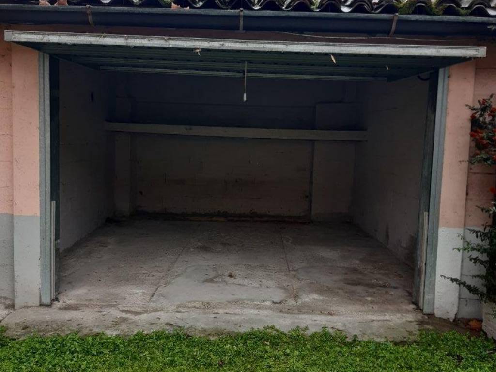 Box / garage a Bascapè in Via M. Sacchelli, 37 - Foto 4