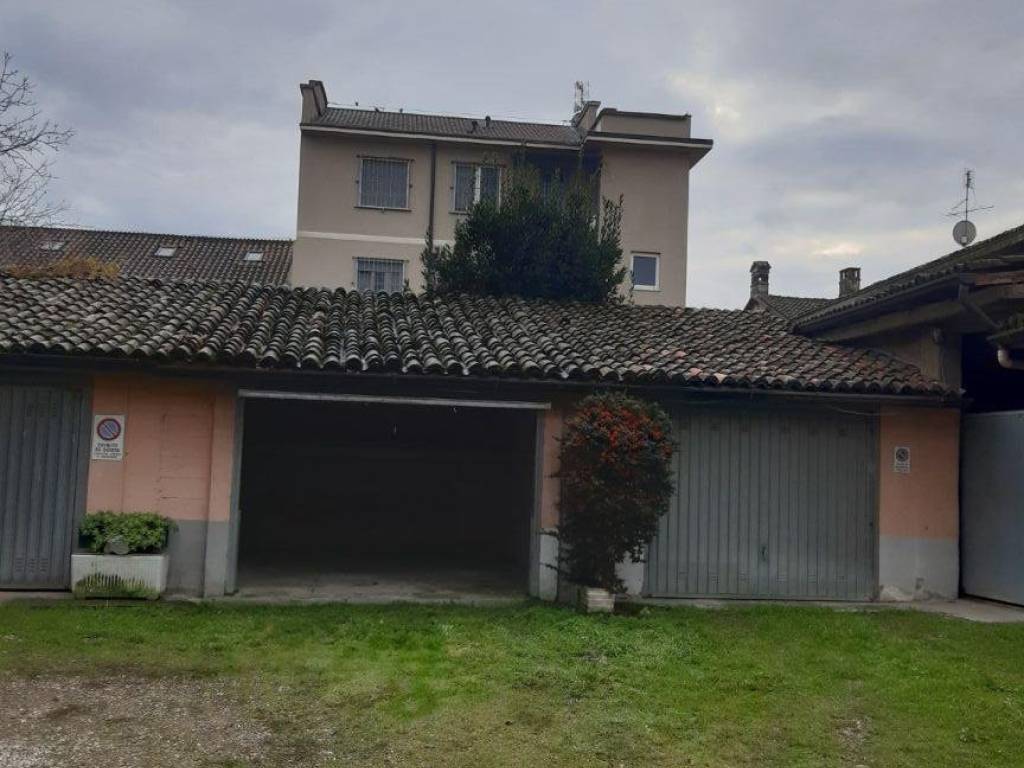 Box / garage a Bascapè in Via M. Sacchelli, 37 - Foto 5