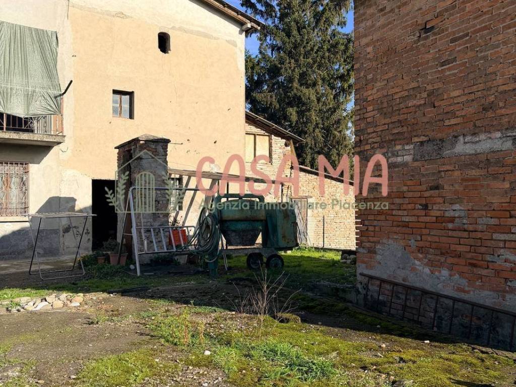 Casa indipendente a Calendasco in Località Puglia - Foto 2