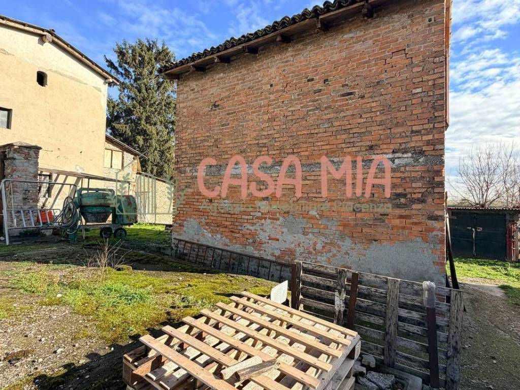 Casa indipendente a Calendasco in Località Puglia - Foto 3