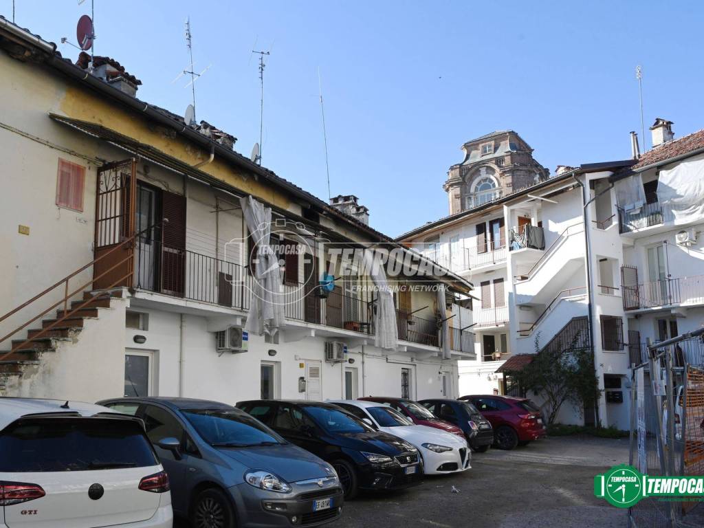 Appartamento a Venaria reale in Via Andrea Mensa 37 - Foto 2