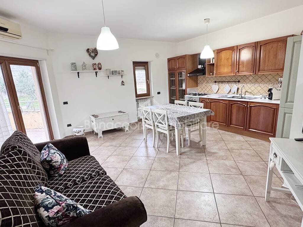 Appartamento a Corigliano-rossano in Via Galeno - Foto 3