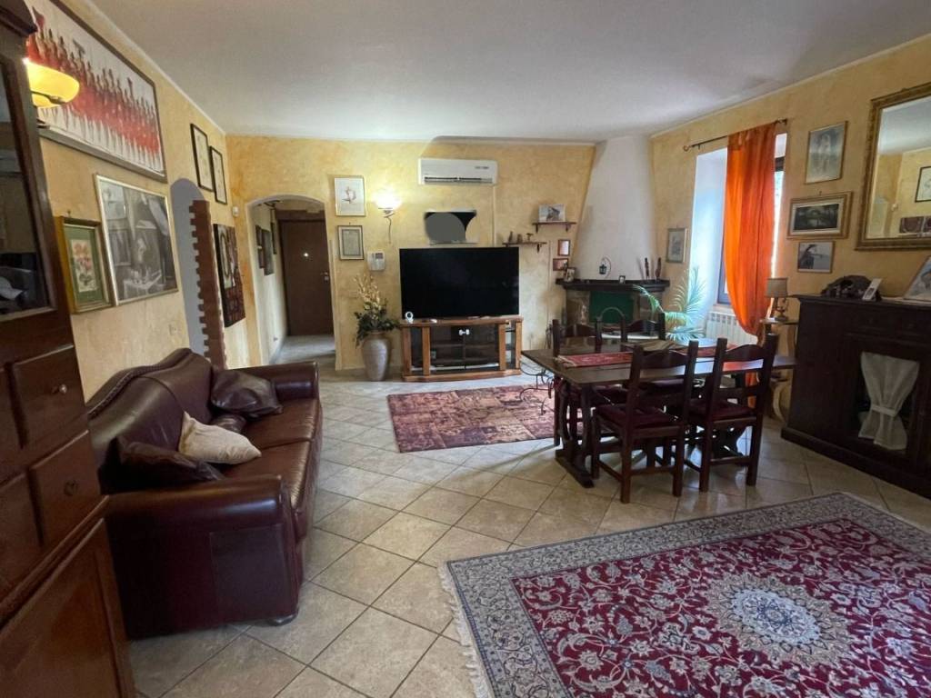 Appartamento a Valmontone in Via Genazzano - Foto 4