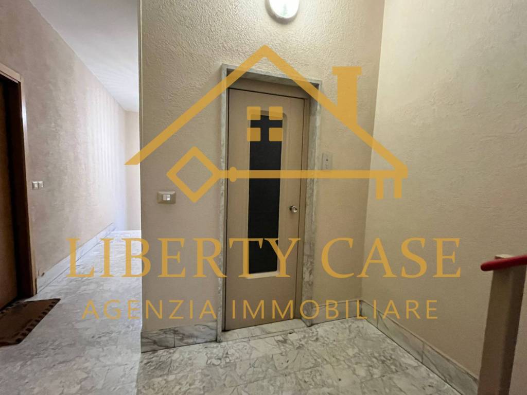 Appartamento a Vercelli in Via Massaua, 108 - Foto 4