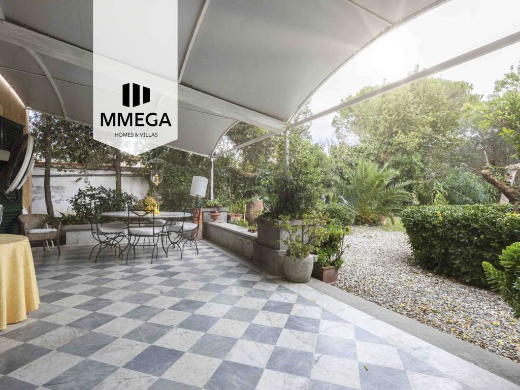 Villa a Livorno in Via Fratelli del Conte - Foto 2