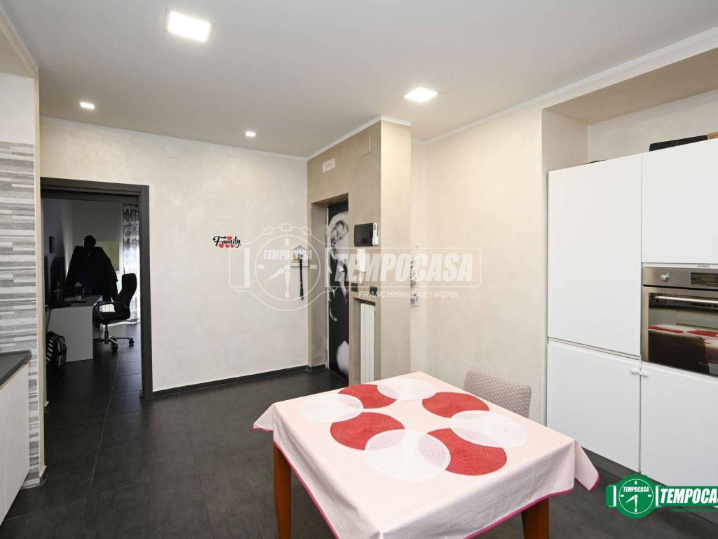 Appartamento a Venaria reale in Via San Marchese - Foto 3