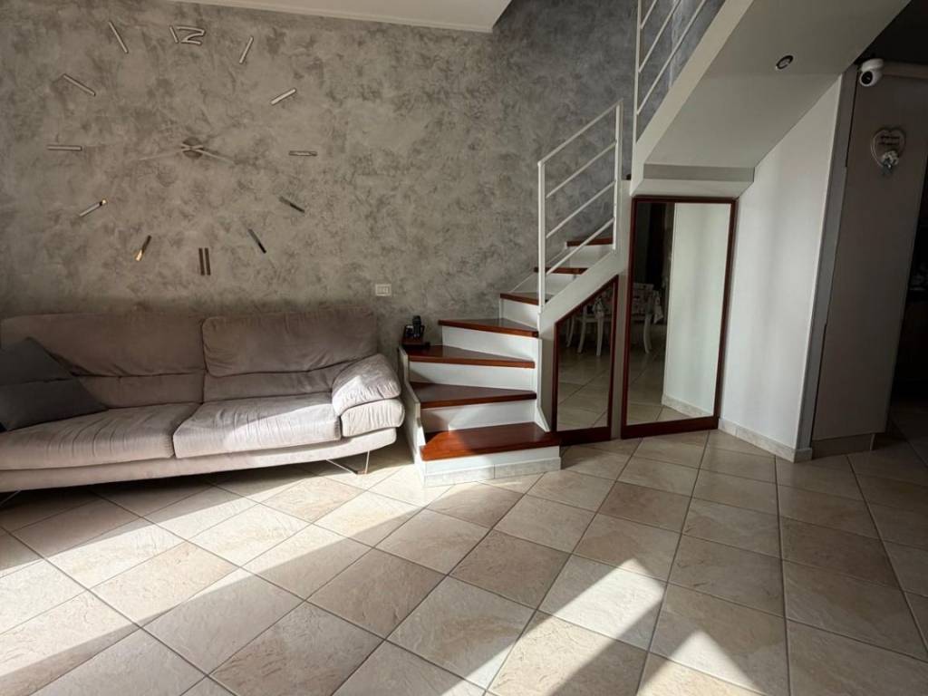 Appartamento a Valmontone in Via Casilina - Foto 3