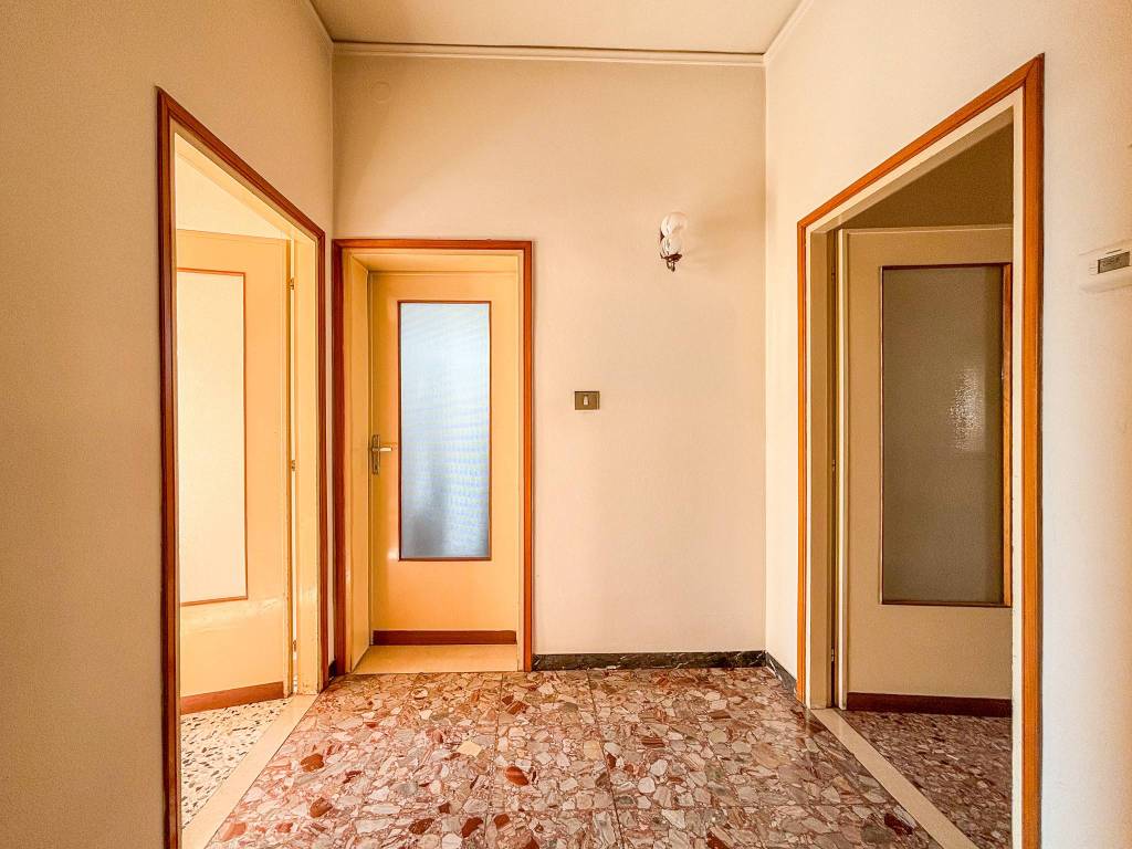 Appartamento a Bussolengo in Via Montecchi, 5 - Foto 3