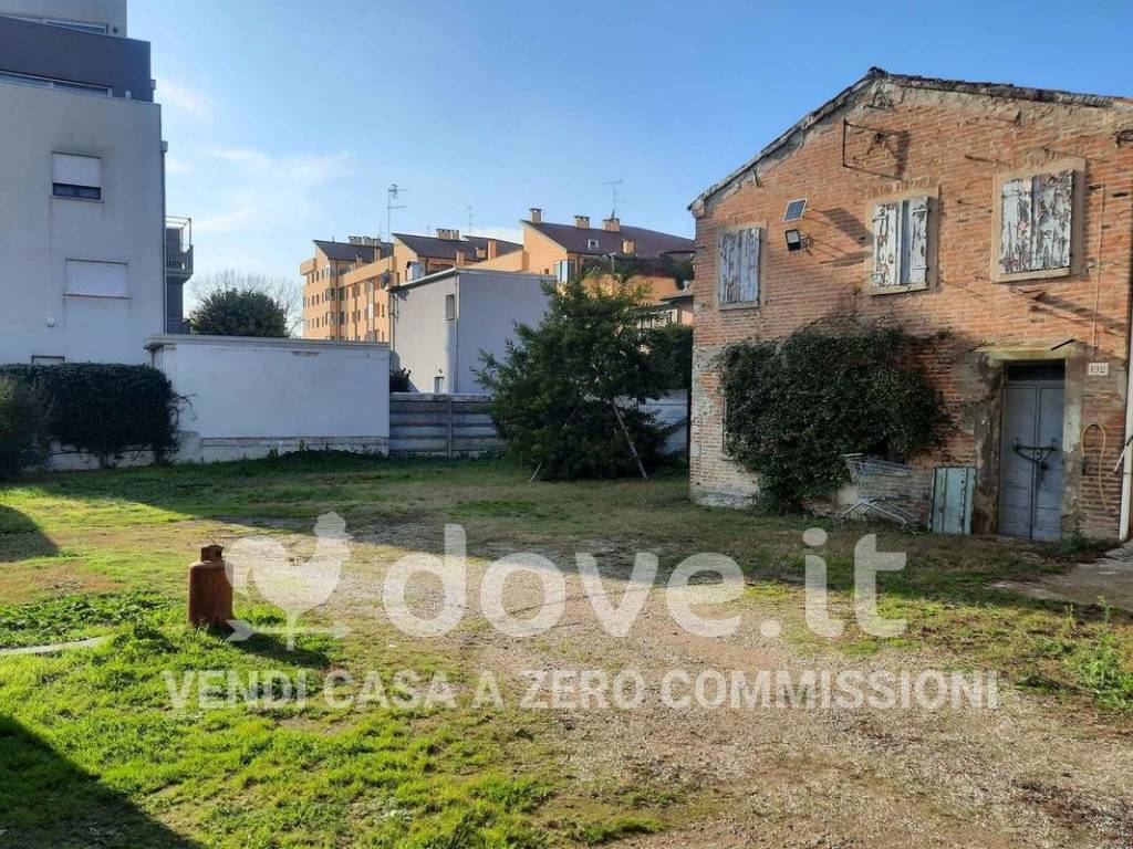 Rustico / casale a Ferrara in Via Giuseppe Fabbri, 192 - Foto 2