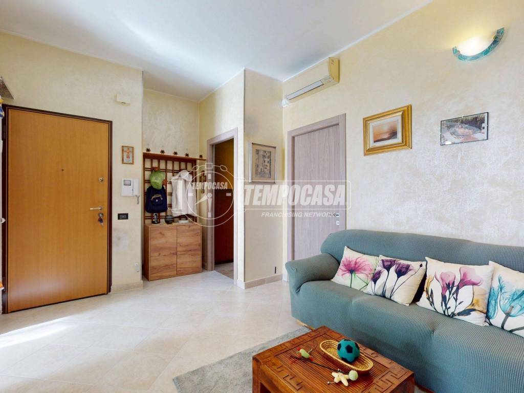Appartamento a Rivoli in Viale Carrù 8 - Foto 2