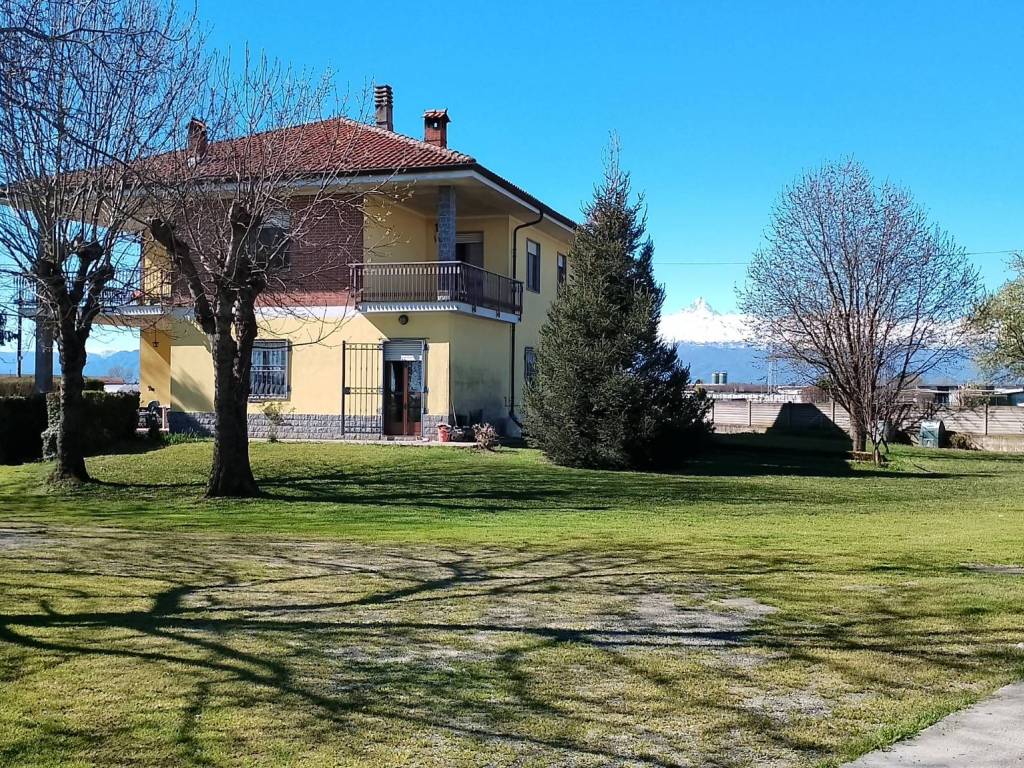 Villa a Scalenghe in Regione Alberetta, 2 - Foto 2