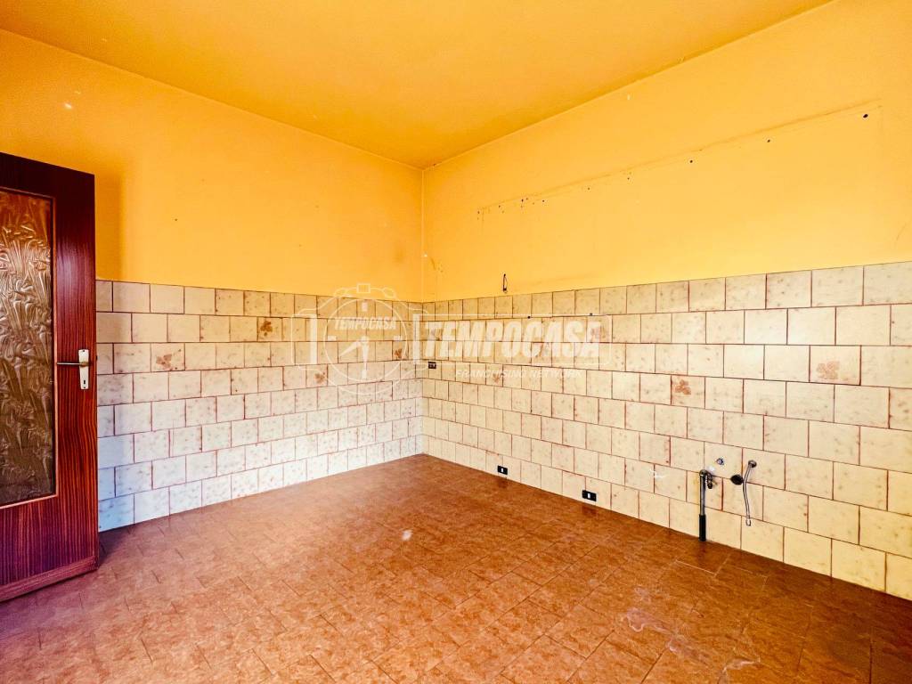 Casa indipendente a Lonate pozzolo in Via Giuseppe Garibaldi, 24 - Foto 3