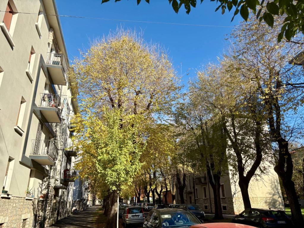 Appartamento a Brescia in Via Mario Longhi - Foto 2