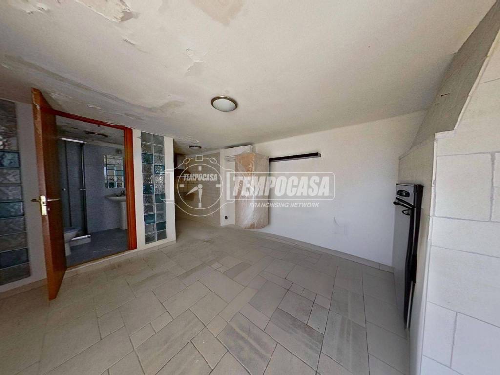 Appartamento a Triggiano in Via Giovanni Casalino 122 - Foto 3