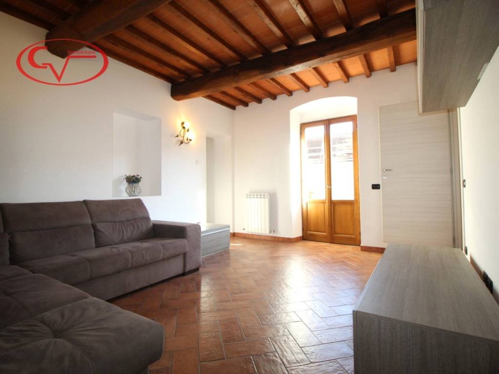 Casa indipendente a Bucine in Via Niccolò Paganini - Foto 2