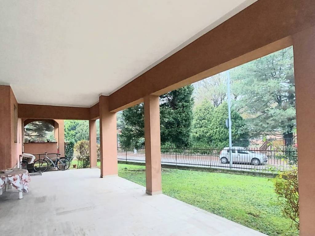 Attico / mansarda a Saronno in Via Valletta, 34 - Foto 3
