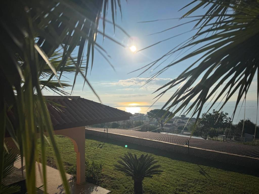 Villa a Formia in Via Pietre Composte - Foto 3