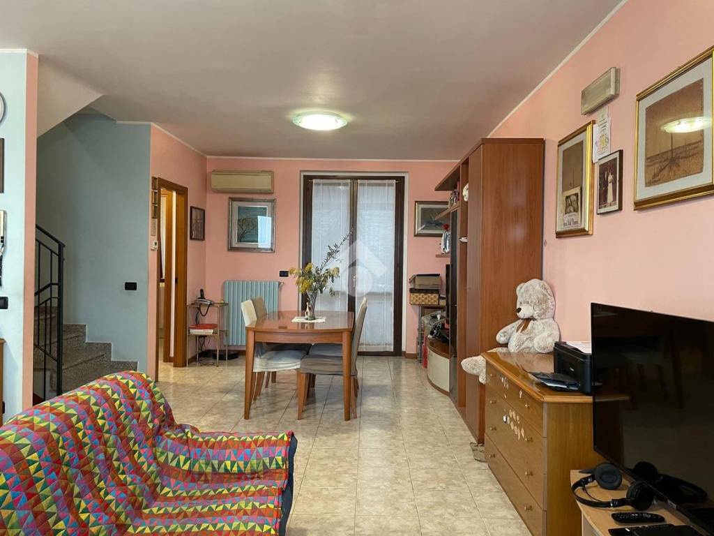 Casa indipendente a Predore in Via Pradello, 11 - Foto 3