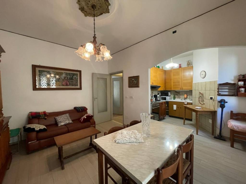 Appartamento a Asti in Via Sant'Anna, 3 - Foto 2