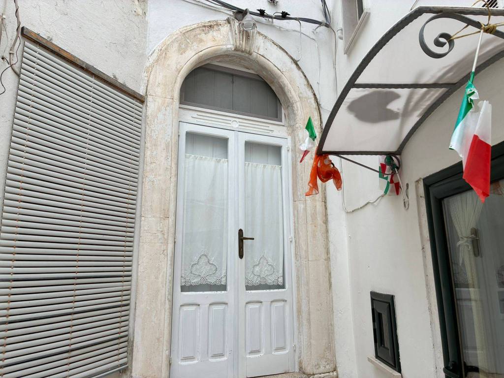 Appartamento a Ceglie messapica in Largo San Martino - Foto 5