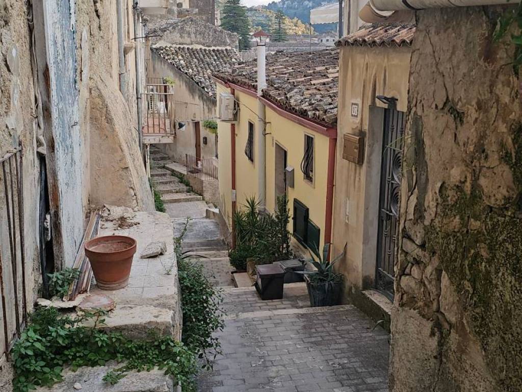 Villa a Modica in Via Linguanti, 20 - Foto 3